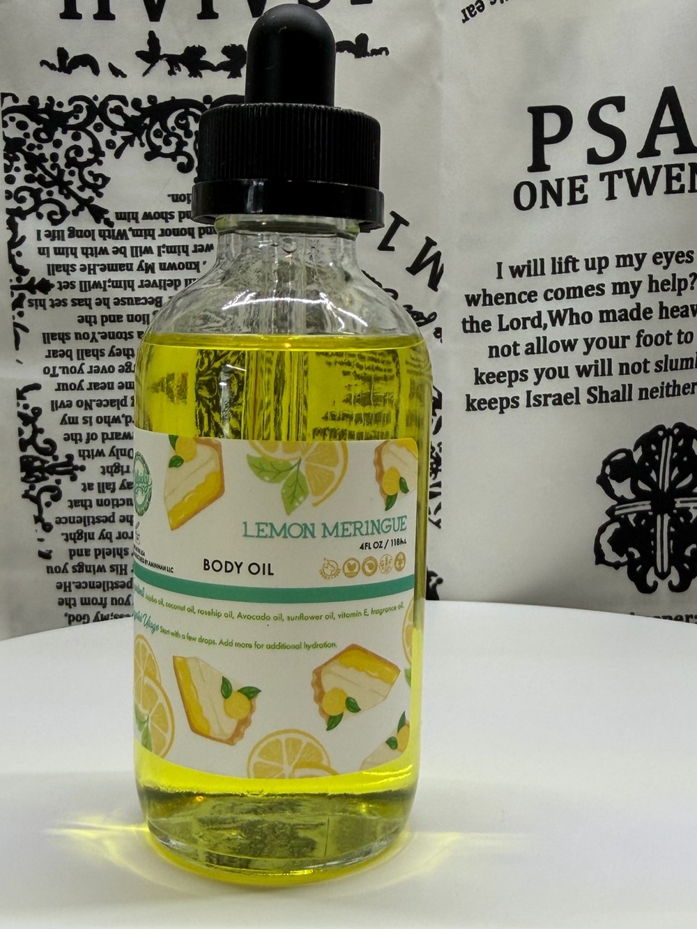 Dillpicky Aminnah Lemon Meringue Body Oil, Sugar Scrub, Whipped Body Butter Set - Picture 6 of 7